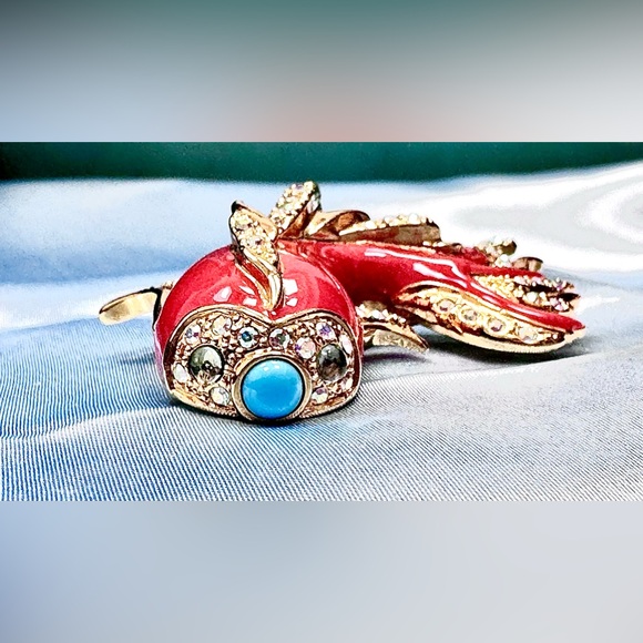 Roxanne Assoulin Jewelry - VINTAGE SIGNED ROXANNE ASSOULIN KOI GOLDFISH BROOCH